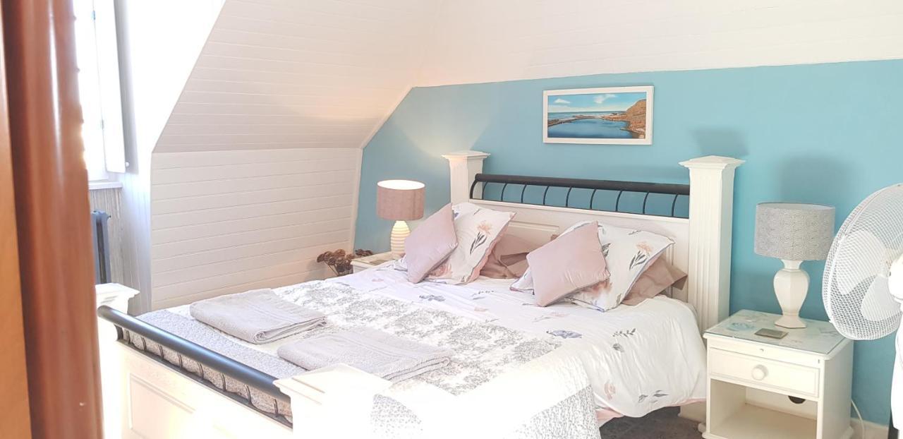 Maison Papillons Plomodiern Екстер'єр фото