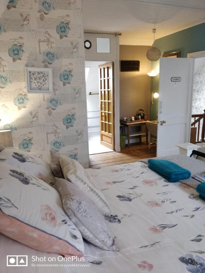 Maison Papillons Plomodiern Екстер'єр фото