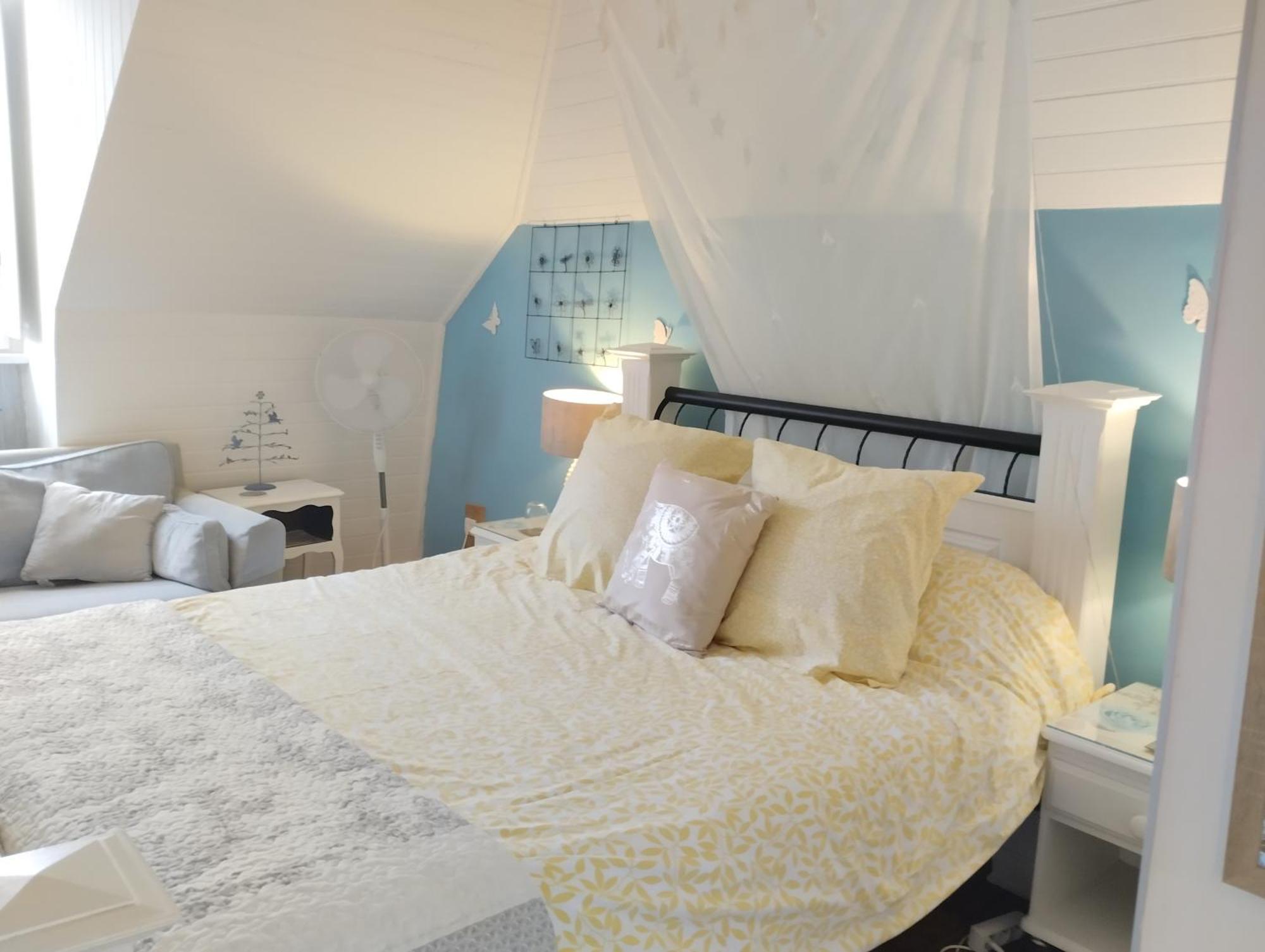 Maison Papillons Plomodiern Екстер'єр фото
